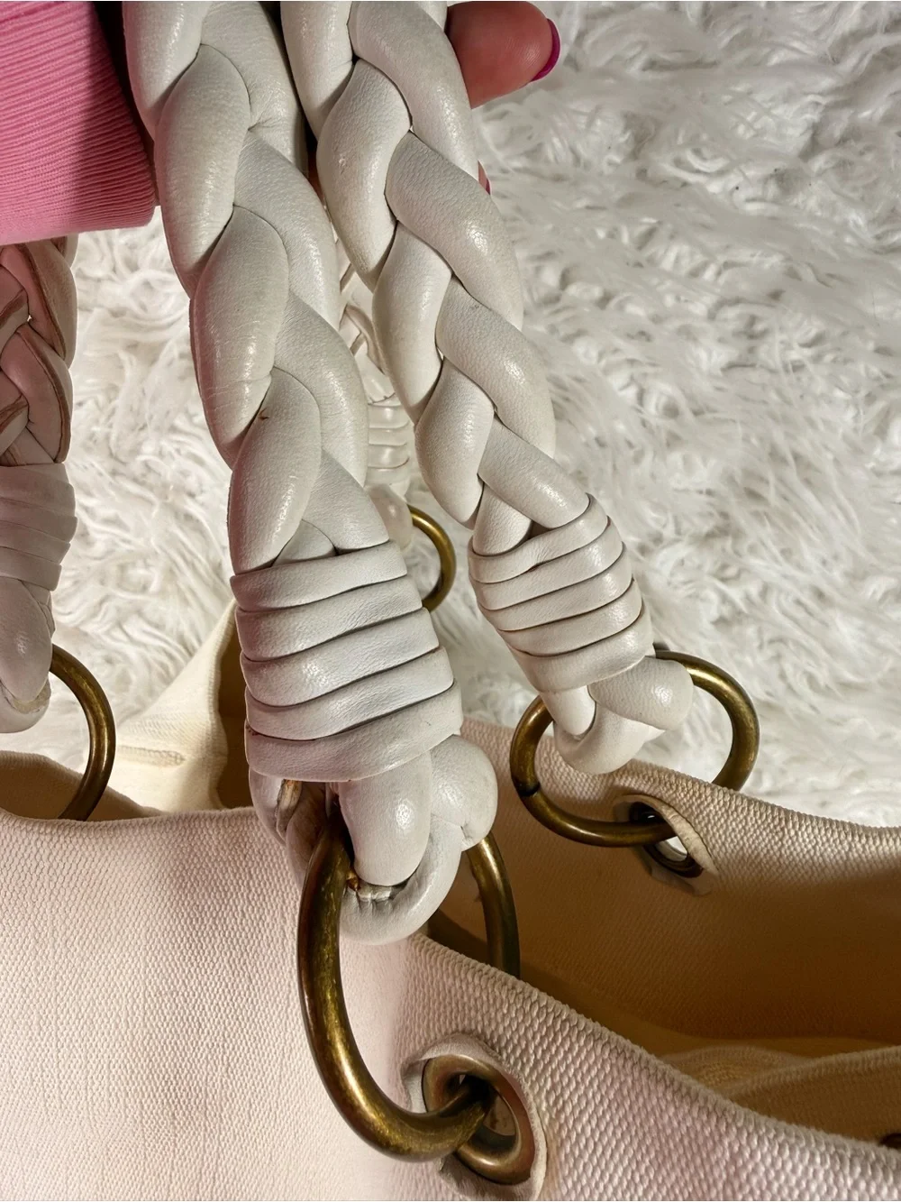 Bottega Veneta send me